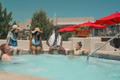 2000x1125-Group-in-Jacuzzi